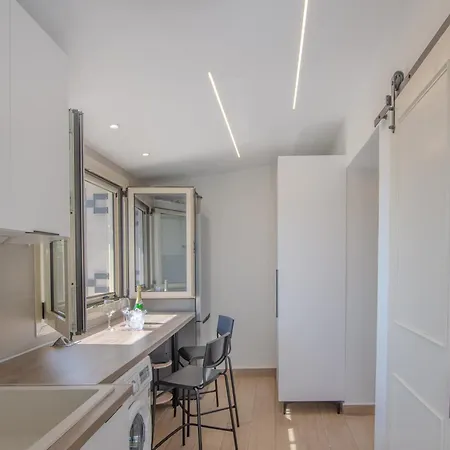 Petit Filippe Lux Ionian Aura By Keyplanner *