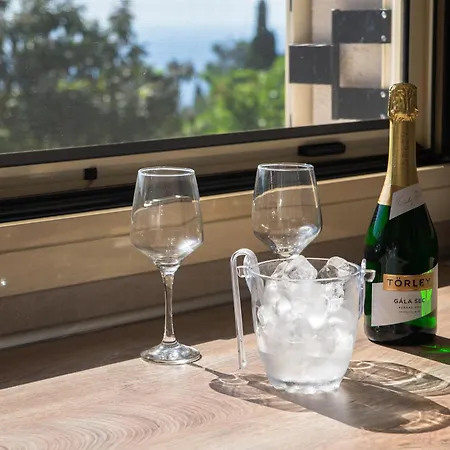 Petit Filippe Lux Ionian Aura By Keyplanner شقة